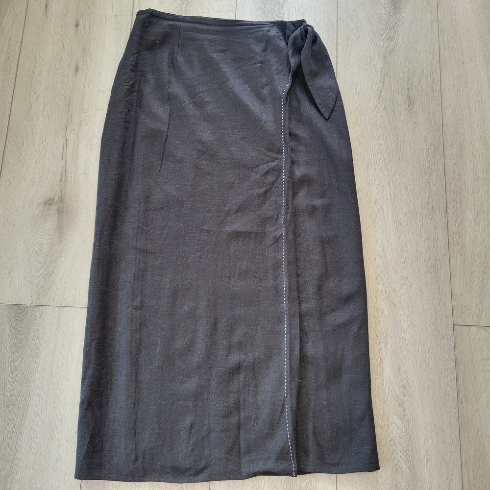 Vintage Richard Malcolm Linen Rayon Elegant Black Wrap Skirt